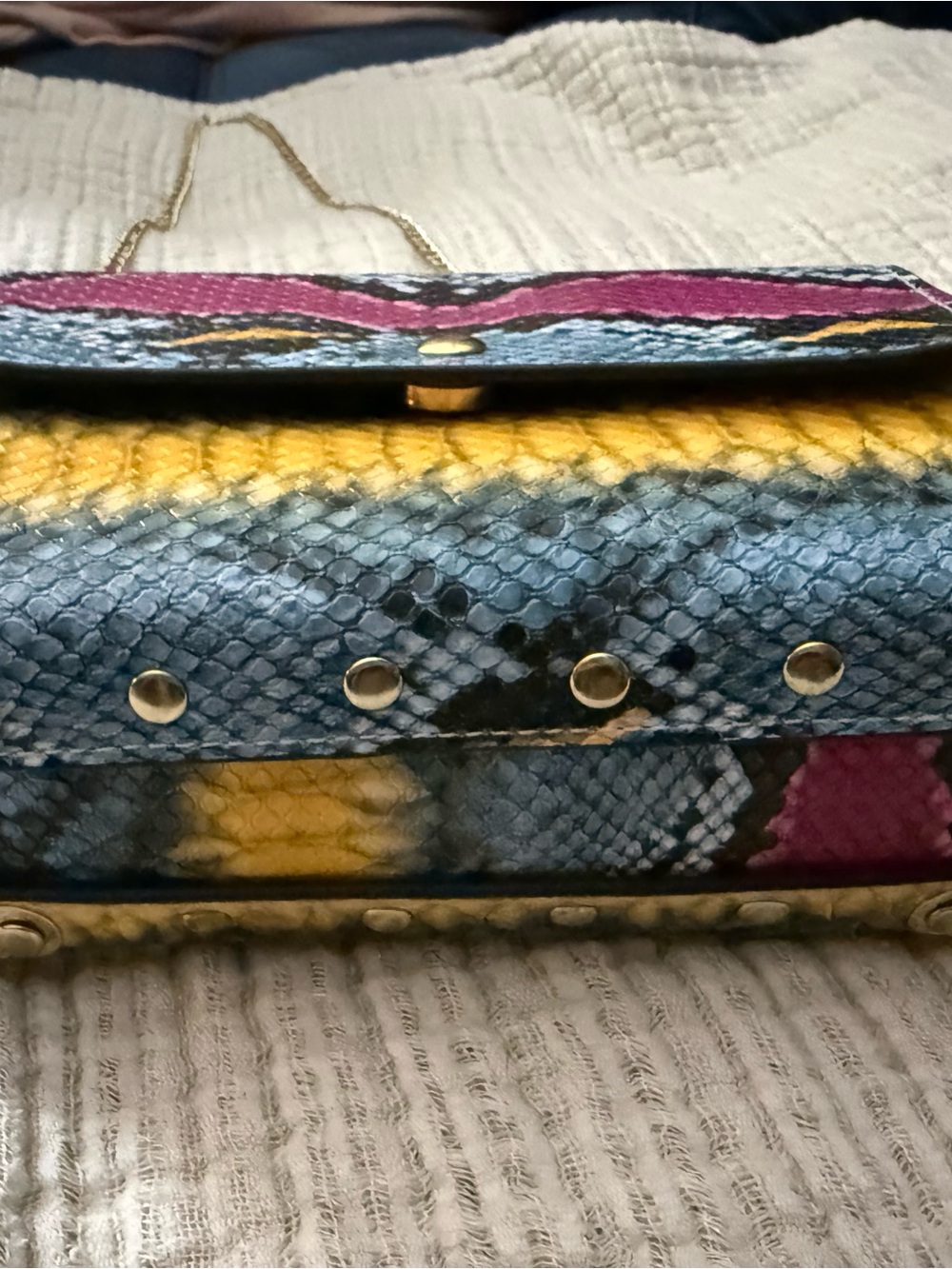 Colorblock Snake-Print Crossbody Bag with Gold Chain - Picture 4 of 7